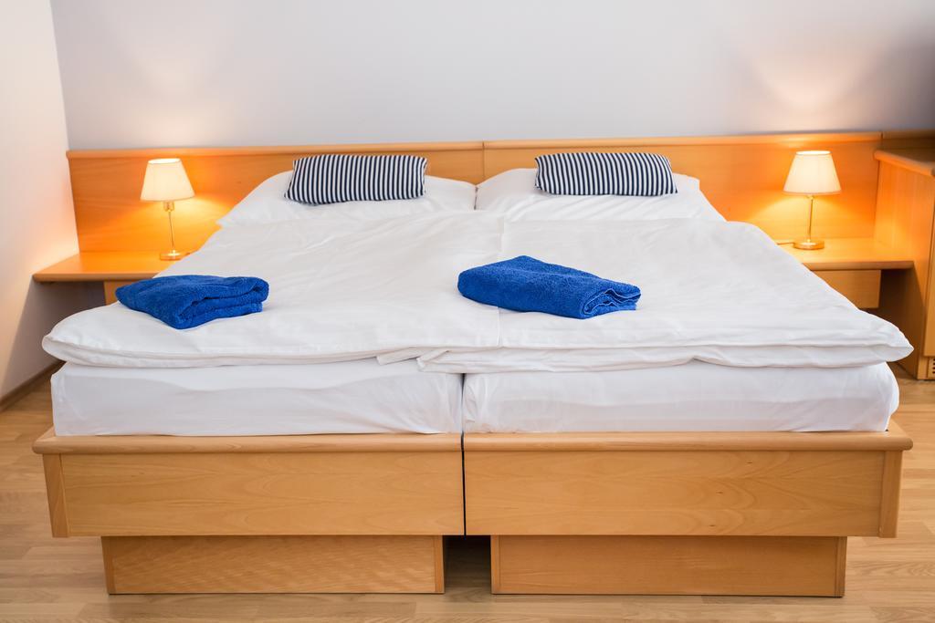 Hotel Laguna Ceske Budejovice Pokoj fotografie